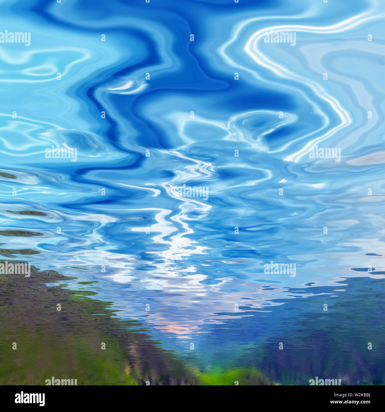 Paysage naturel avec ciel bleu reflété dans l'eau Banque D'Images