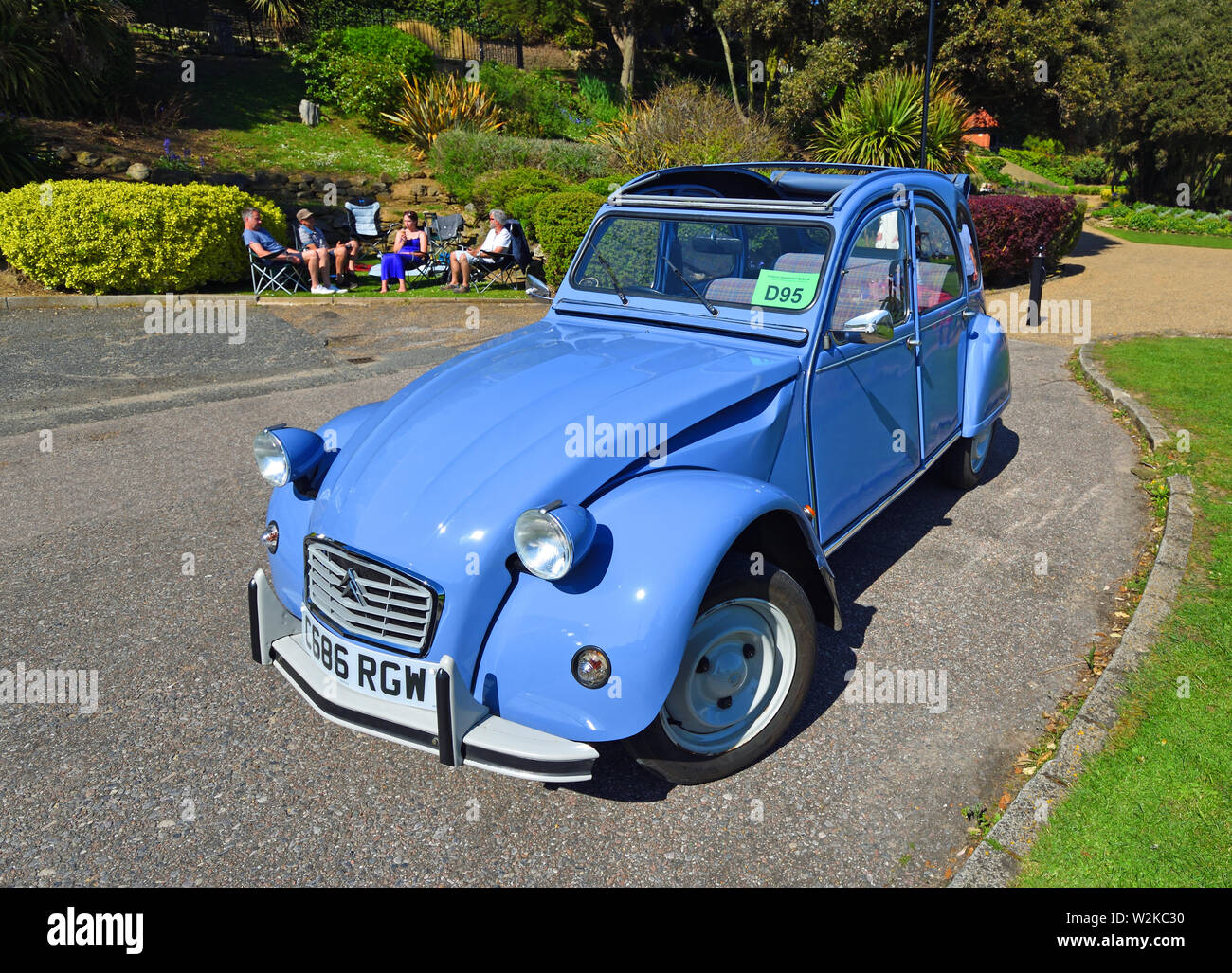 Citroen Bleu 2cv Banque De Photographies Et D images Haute R solution Citroen Bleu 2cv Banque De Photographies Et D images Haute R solution