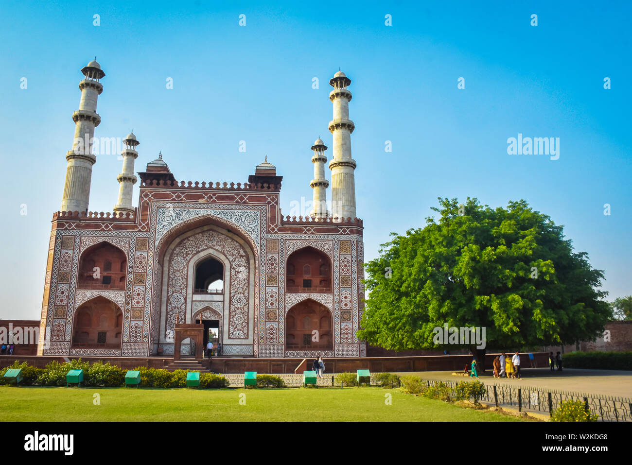 Vieux et beau fort rouge à agra Inde Banque D'Images