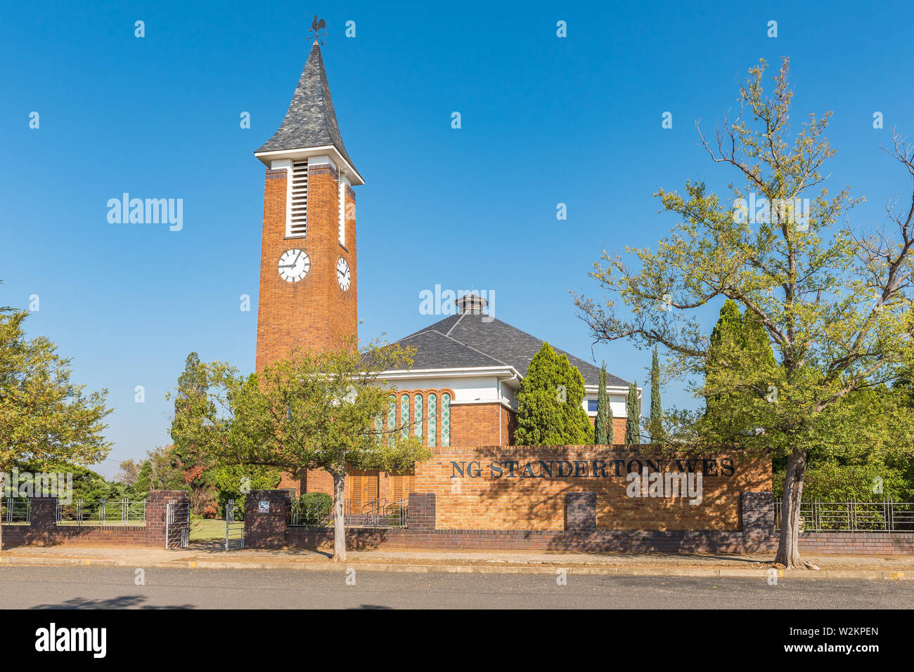 STANDERTON, AFRIQUE DU SUD - 2 mai 2019 : l'Église Réformée hollandaise à l'Ouest, dans la région de Standerton, dans la province du Mpumalanga Banque D'Images