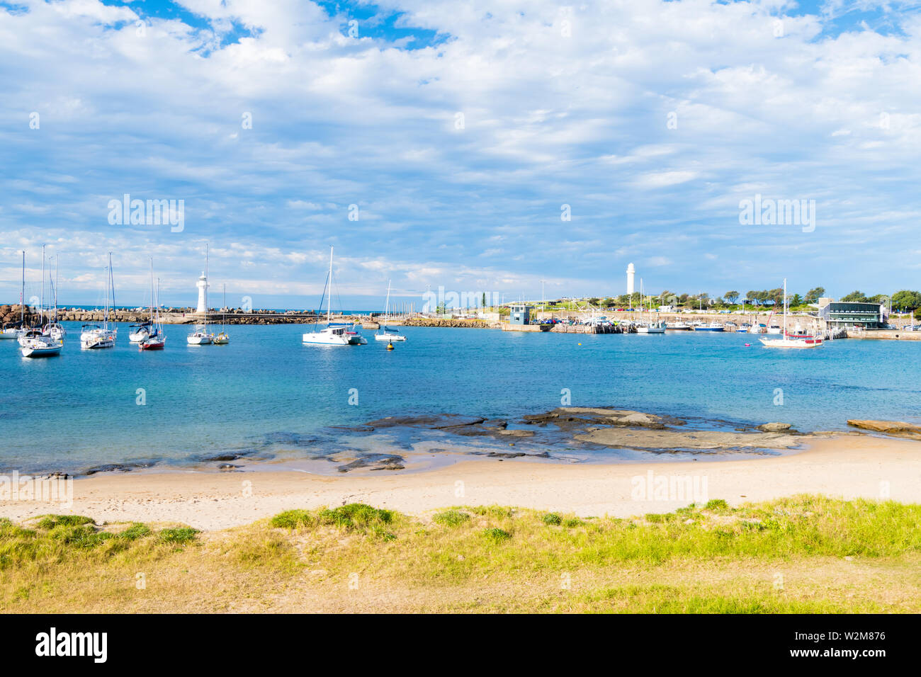 Wollongong, , Australia-June 10, 2019 : vue sur la plage de Brighton à Wollongong, la troisième plus grande ville, connu pour le parachutisme, galeries d'art, museum Banque D'Images