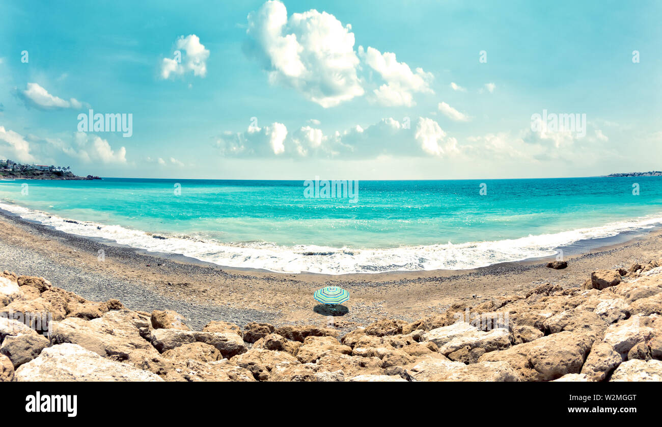 Le bleu de la mer de l'île de Chypre - République de Chypre Banque D'Images