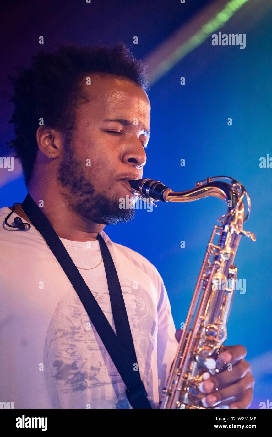 Bergen, Norvège - Juin 12th, 2019. Le chanteur, musicien et auteur-compositeur de l'argile prudente effectue un concert live au cours de la fête de la musique 2019 Bergenfest norvégien de Bergen. (Photo crédit : Gonzales Photo - Jarle H. MEO). Banque D'Images