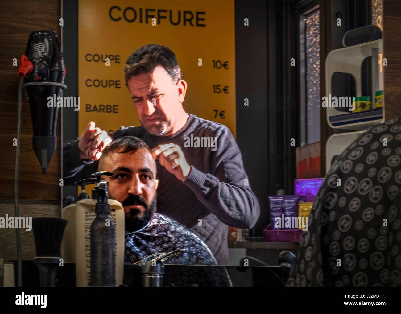 Coiffeur turc Banque de photographies et d’images à haute résolution