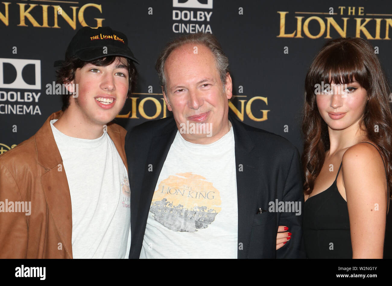 Hollywood, CA. 09 juillet 2019. Hans Zimmer, famille, à la première du film Le Roi Lion au El Capitan Theatre à Hollywood en Californie le 9 juillet 2019. Credit : Faye Sadou/media/Alamy Punch Live News Banque D'Images