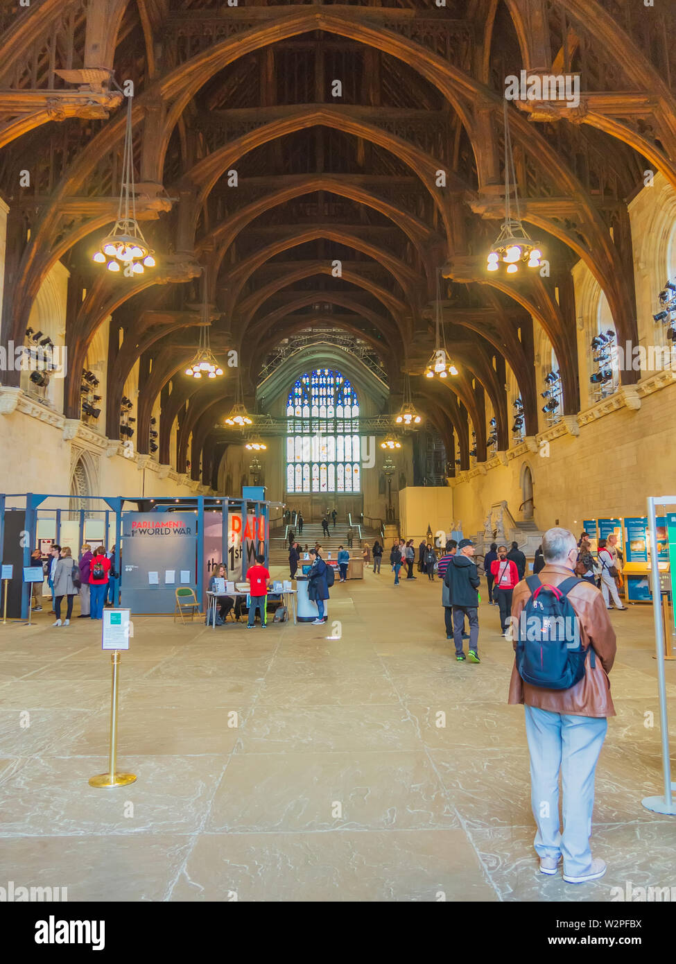 Westminster Hall est le plus ancien bâtiment de la Westminster Palace. Aujourd'hui, il est utilisé pour les événements publics, les cérémonies et les mensonges en état. Banque D'Images