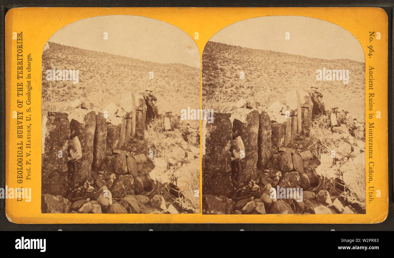 Les ruines antiques de Montezuma, Cañon de l'Utah, par Jackson, William Henry, 1843-1942 Banque D'Images