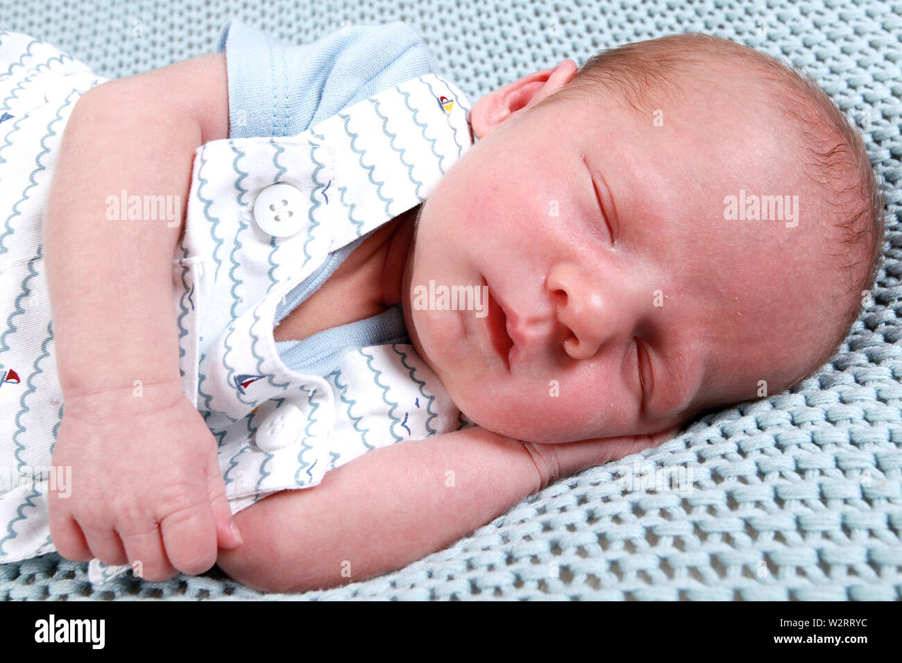 Baby Boy sleeping Banque D'Images