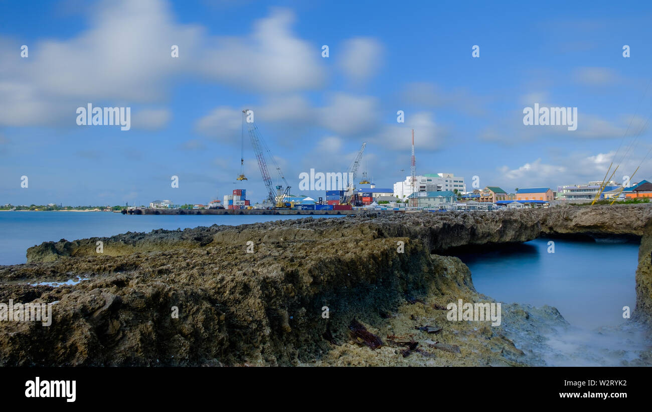 Grand Cayman, îles Caïmans, Nov 2018, voir port de George Town coast Banque D'Images