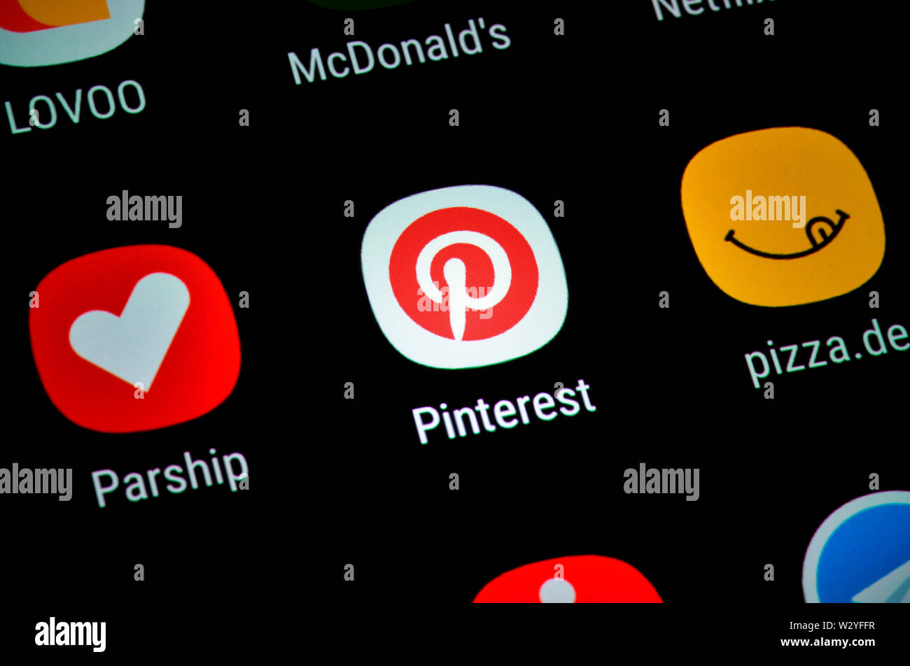 Smartphone, afficher, App, Pinterest Banque D'Images