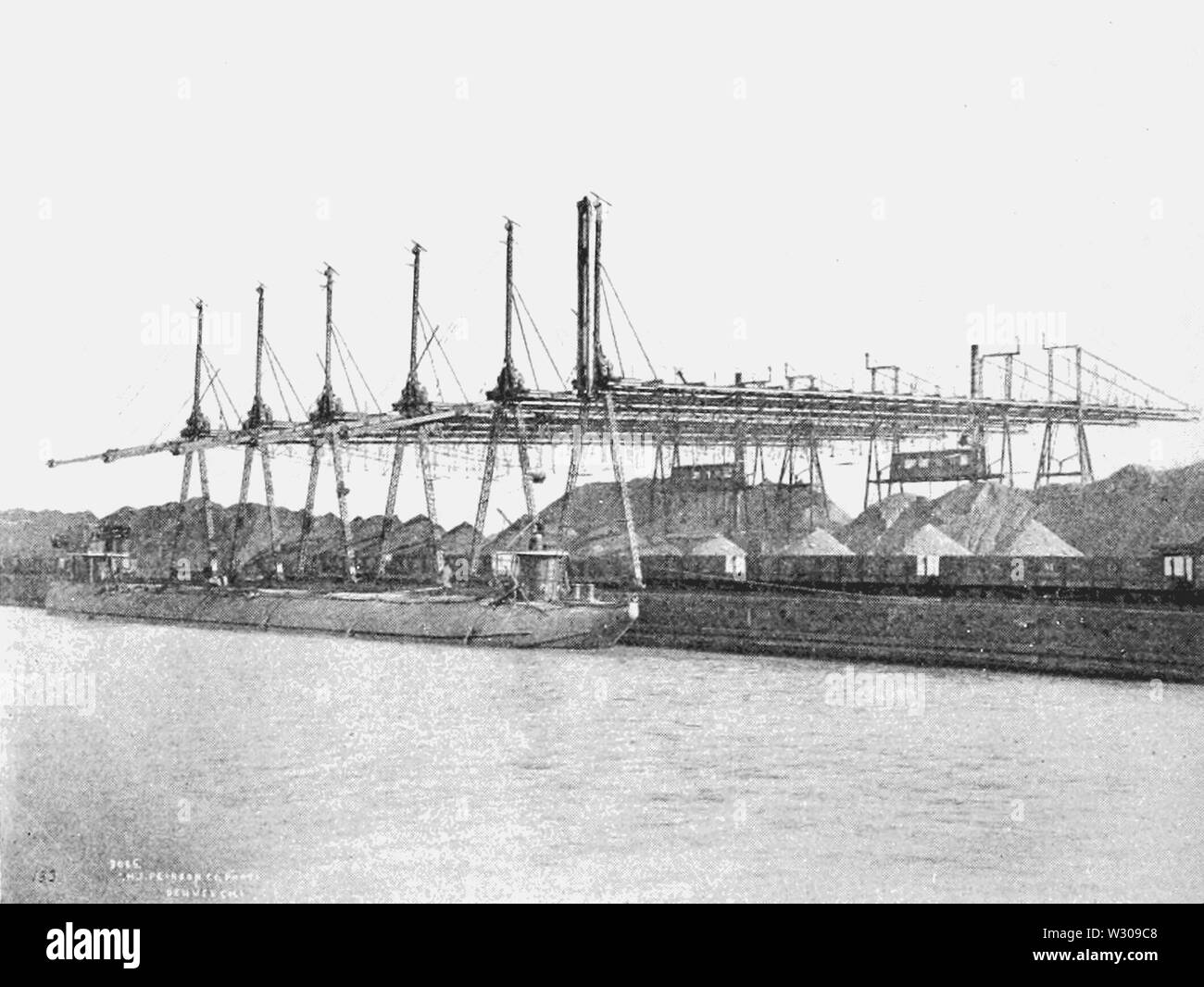 PSM V62 D076 Pont de manutention du charbon et du minerai de tramways Banque D'Images