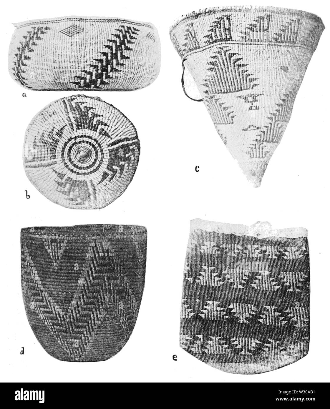 PSM V63 D499 natif de l'Ouest les paniers décorés Banque D'Images