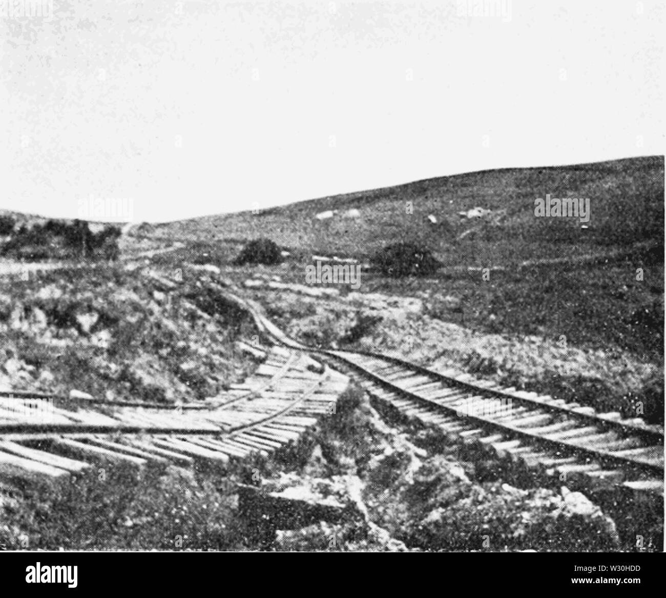 PSM V69 D297 North shore railroad endommagé par la rupture dans le comté de marin tomales Banque D'Images