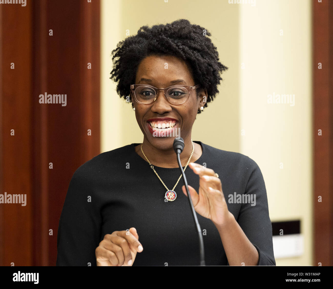 Washington, D.C., USA. 11 juillet, 2019. Représentant des États-Unis LAUREN UNDERWOOD (D-IL) parlant à la Black Caucus Santé Maternelle au sommet des intervenants le Capitole à Washington, DC Le 11 juillet 2019. Crédit : Michael Brochstein/ZUMA/Alamy Fil Live News Banque D'Images