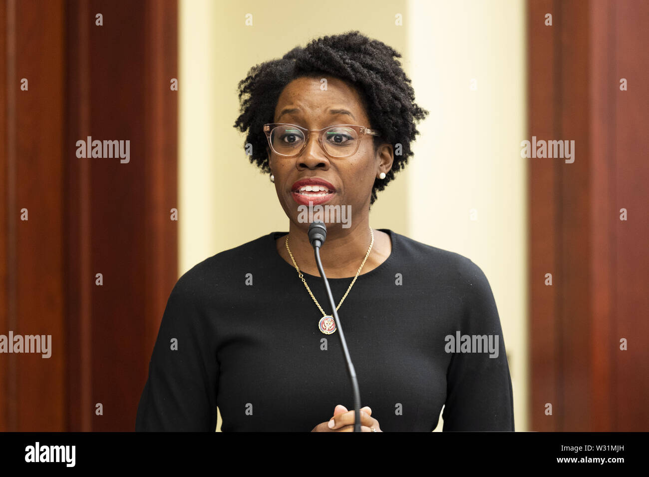 Washington, D.C., USA. 11 juillet, 2019. Représentant des États-Unis LAUREN UNDERWOOD (D-IL) parlant à la Black Caucus Santé Maternelle au sommet des intervenants le Capitole à Washington, DC Le 11 juillet 2019. Crédit : Michael Brochstein/ZUMA/Alamy Fil Live News Banque D'Images