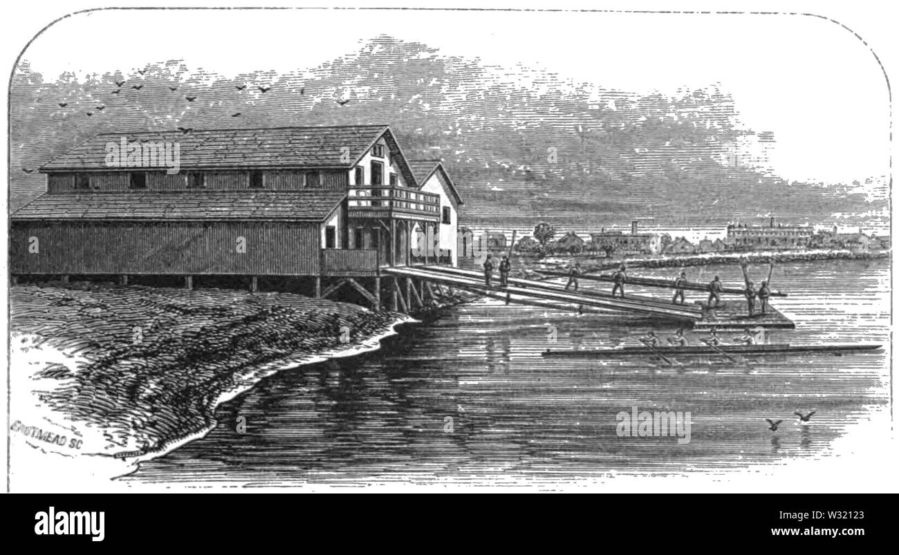 SMO V12 D351 La remise à bateaux Banque D'Images