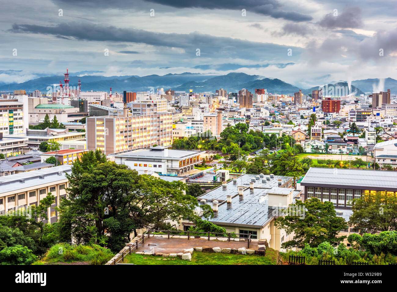 Tottori, Japon ville skyline at Dusk. Banque D'Images