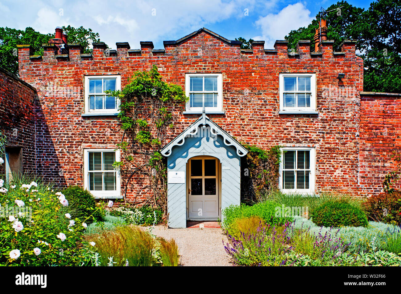 Chalet des jardiniers, jardins de Wynyard Wynyard,Hall, Stockton on Tees, Cleveland, Angleterre Banque D'Images