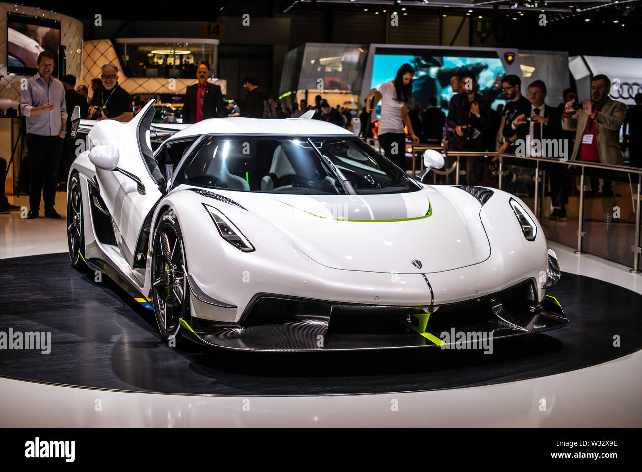 Genève, Suisse, mars 2019 blanc 1965 Jesko métalliques au Salon International de l'automobile, voiture de sport construite par Koenigsegg Automotive AB Banque D'Images