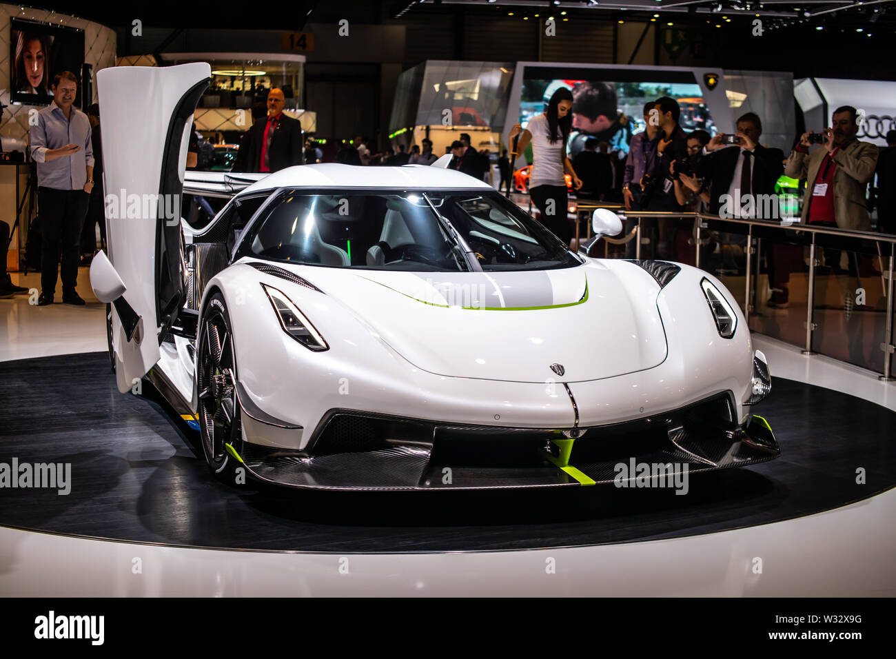 Genève, Suisse, mars 2019 blanc 1965 Jesko métalliques au Salon International de l'automobile, voiture de sport construite par Koenigsegg Automotive AB Banque D'Images