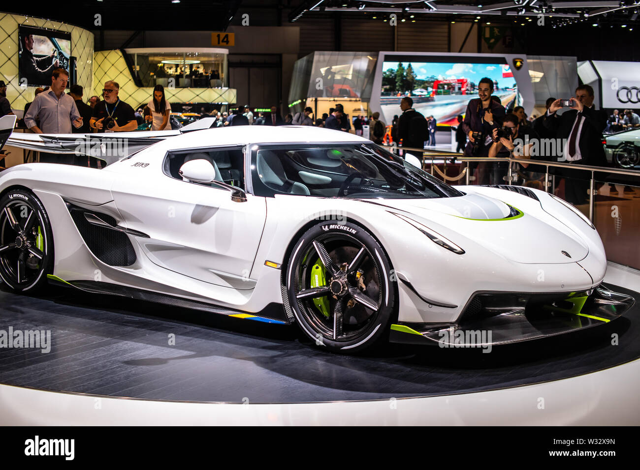 Genève, Suisse, mars 2019 blanc 1965 Jesko métalliques au Salon International de l'automobile, voiture de sport construite par Koenigsegg Automotive AB Banque D'Images