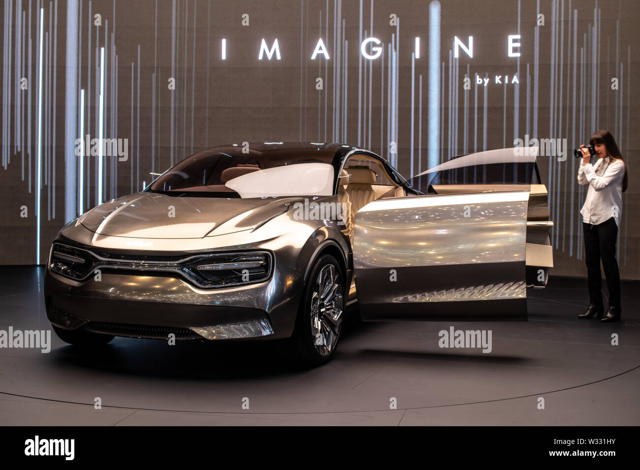 Genève, Suisse, mars 2019 : Show voiture : Kia Imagine concept prototype de voiture de sport à Genève International Motor Show, fabriqué par Kia Motors Banque D'Images