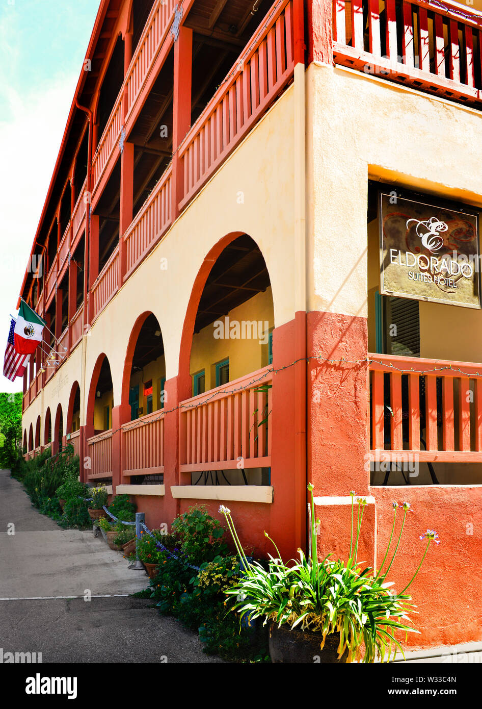 L'impressionnante de style espagnol, l'Eldorado Suites Hôtel à Bisbee, Arizona, USA Banque D'Images