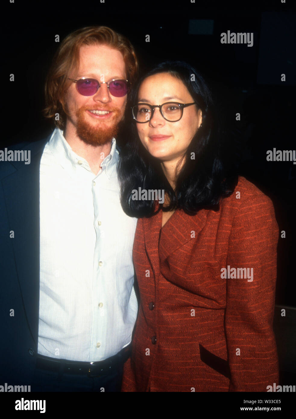 West Hollywood, Californie, USA 19 septembre 1994 Acteur Eric Stoltz et l'actrice Meg Tilly assister à United Artists 'SLEEP' Premiere avec moi le 19 septembre 1994 au Centre de design pacifique de West Hollywood, Californie, USA. Photo de Barry King/Alamy Stock Photo Banque D'Images