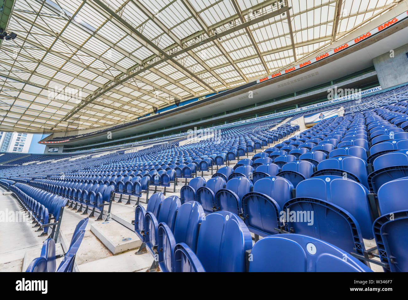 Visiter Estadio do Dragao - l'aire officielle du FC Porto Banque D'Images