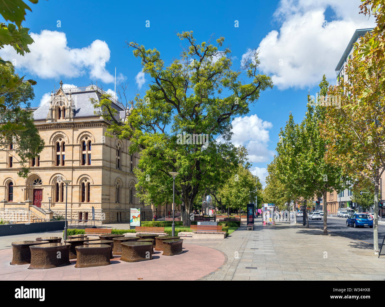 Terrasse Nord avec le South Australian Museum à gauche, Adélaïde, Australie du Sud, Australie Banque D'Images