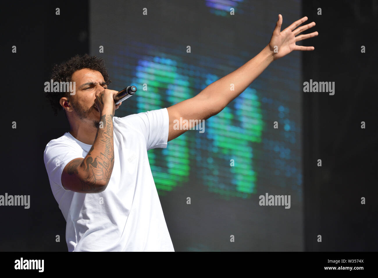 Glasgow, Royaume-Uni. 12 juillet 2019. J'Tracey en live au Festival de musique TRNSMT dans le chaud soleil d'été qui est la cuisson dans Glasgow. Scorcha ! Crédit : Colin Fisher/Alamy Live News Banque D'Images