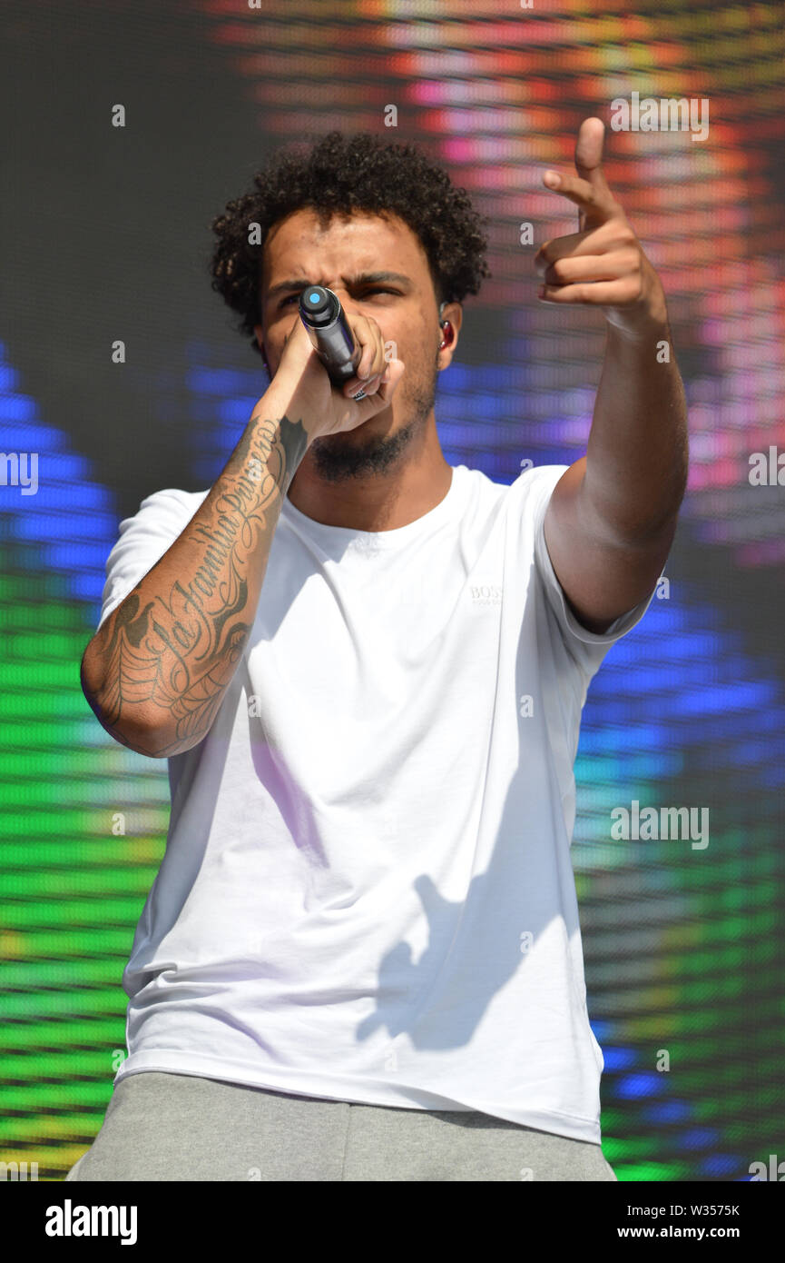 Glasgow, Royaume-Uni. 12 juillet 2019. J'Tracey en live au Festival de musique TRNSMT dans le chaud soleil d'été qui est la cuisson dans Glasgow. Scorcha ! Crédit : Colin Fisher/Alamy Live News Banque D'Images