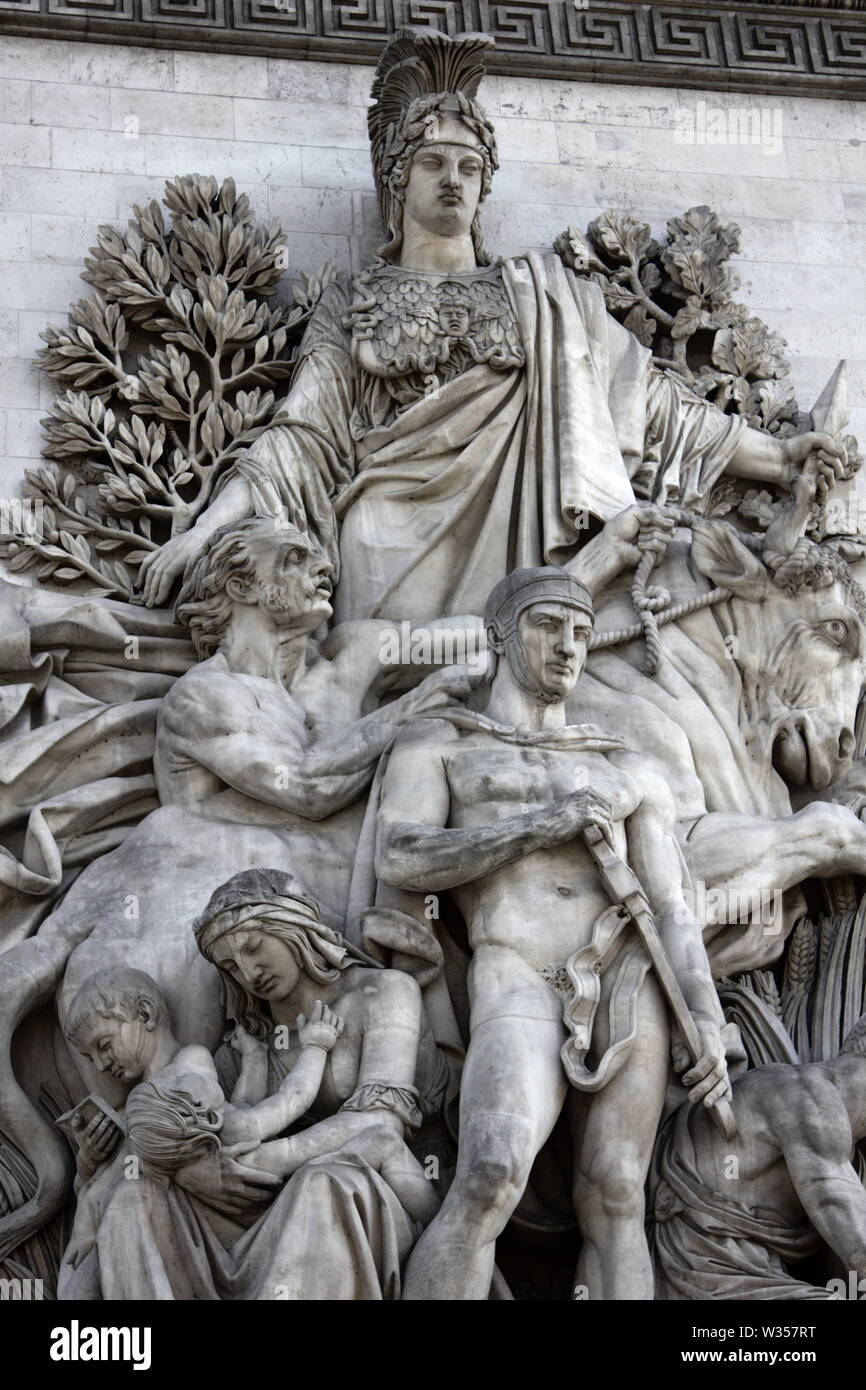 Arc de triomphe des Champs Elysées, à Paris. La paix de 1815 groupe de sculptures Banque D'Images