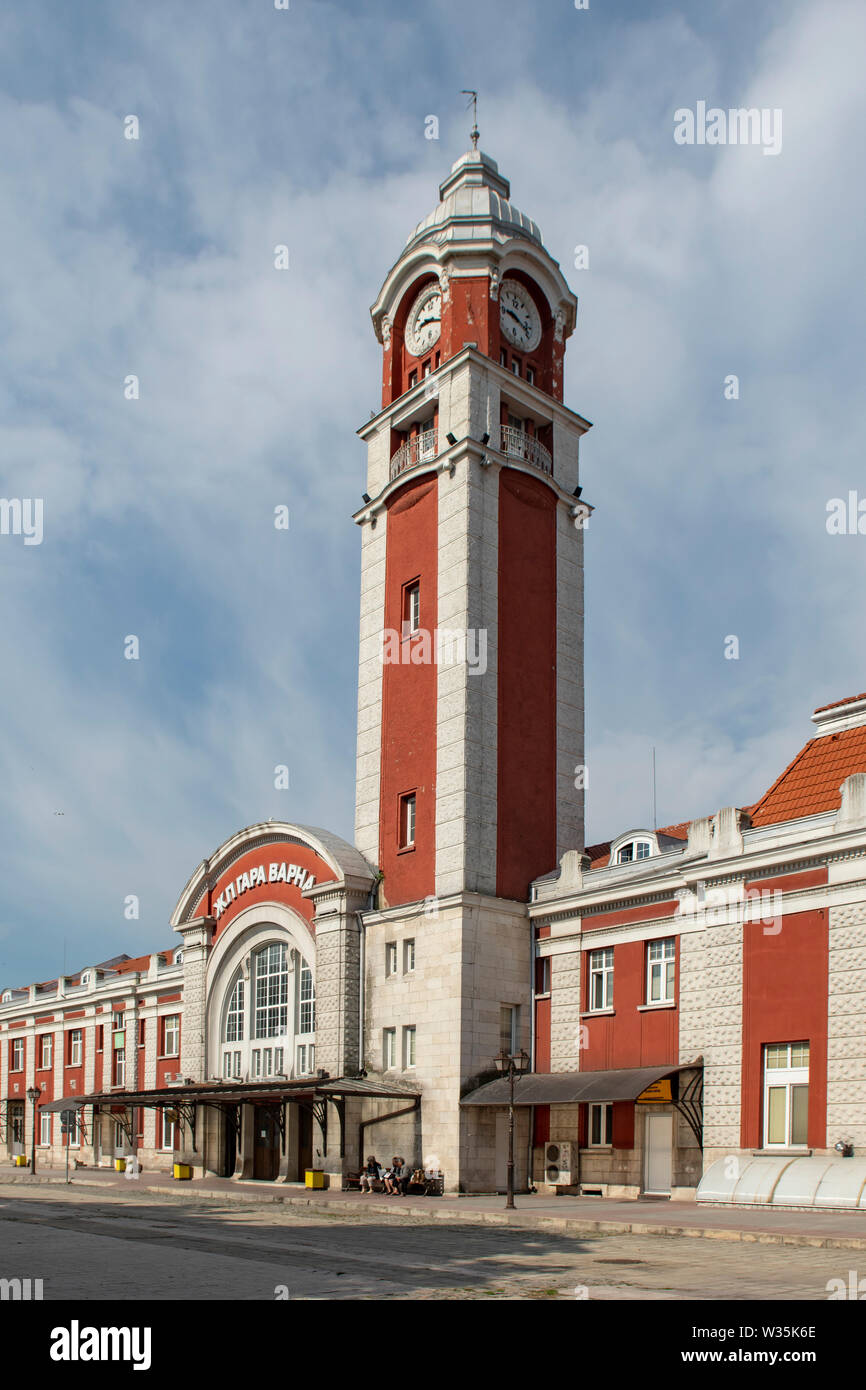 La gare centrale, à Varna, Bulgarie Banque D'Images