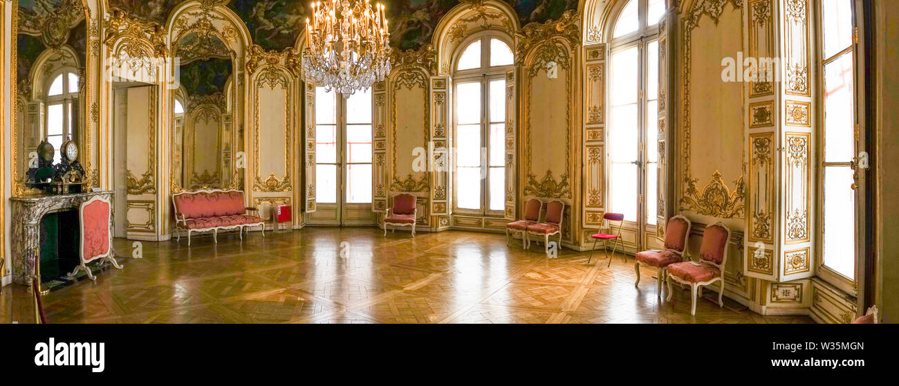 Intérieur de l'édifice des Archives nationales, l'ancien hôtel de Soubise, salle ovale de la princesse, Paris, France. Banque D'Images