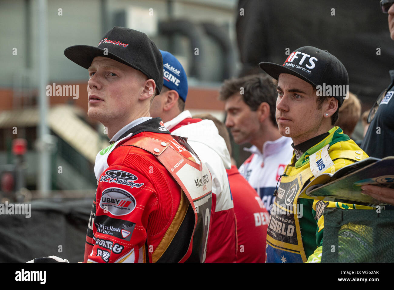 Manchester, UK. 12 juillet, 2019. MANCHESTER, UK 13 juillet Patrick Hansen (à gauche) et Jordan Stewart suivre la course pendant la FIM Speedway équipe U-21 Championnat du Monde de Speedway National Stadium, Manchester Le samedi 13 juillet 2019 (Crédit : Ian Charles | MI News) Credit : MI News & Sport /Alamy Live News Banque D'Images