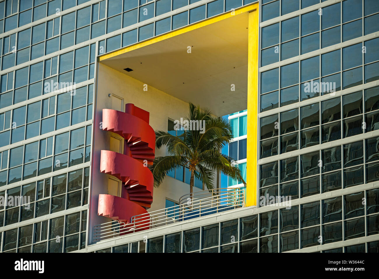 Atlantis Palm Court Immeuble En Copropriete C Arquitectonica 19 Brickell Avenue Miami Florida Usa Photo Stock Alamy
