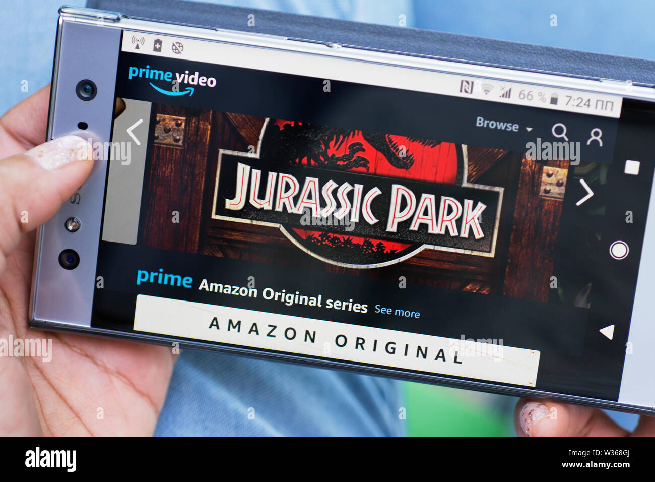 D'Amazone, le premier Vidéo Amazon Série Originale, Jurassic Park Site web streaming sur l'écran du téléphone Mobile Smartphone Banque D'Images