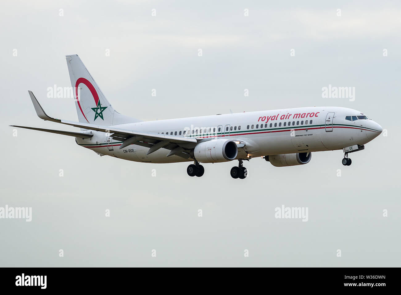CN-RGE, le 11 juillet 2019, Boeing 737-86N-36822 à l'atterrissage à l'aéroport de Paris Charles de Gaulle à la fin de vol Royal Air Maroc À778 de Casablanca Banque D'Images