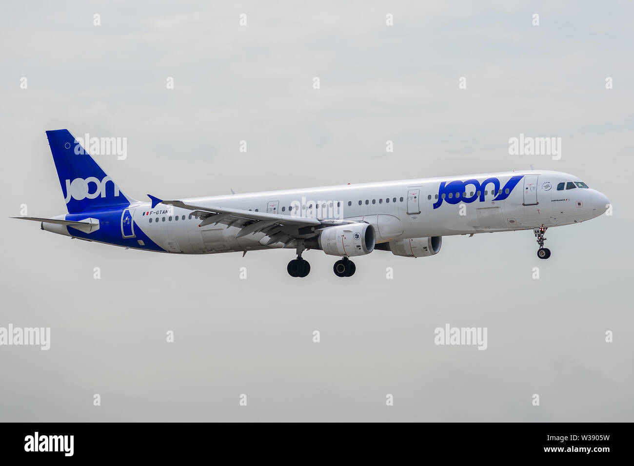 F-GTAM, 11 juillet 2019, l'Airbus A321-212-1859 l'atterrissage à l'aéroport de Paris Charles de Gaulle après le vol Air France AF1341 d'Amsterdam Banque D'Images