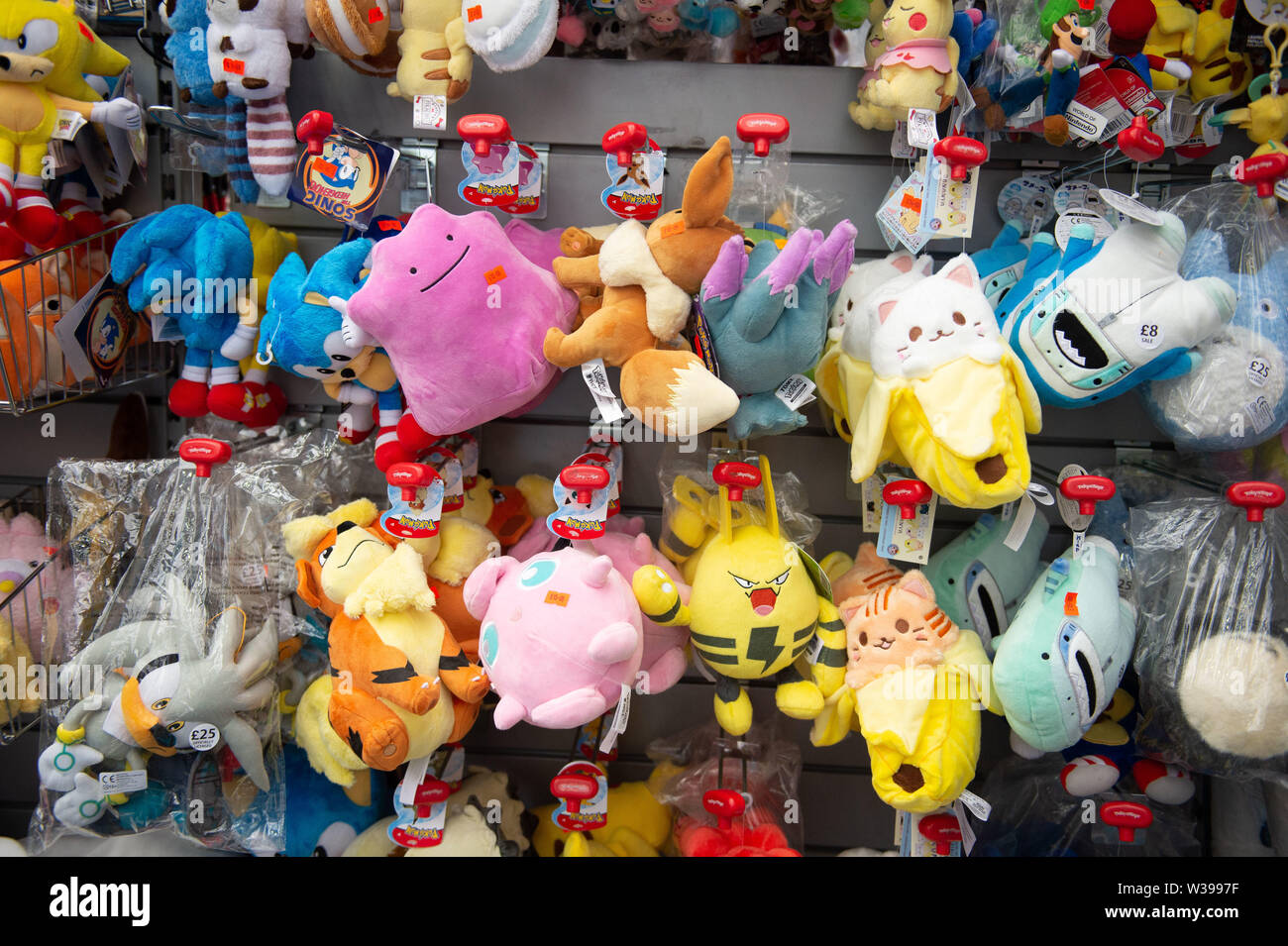 Londres, Royaume-Uni. Le 13 juillet, 2019. Festival 2019 Hyper Japon - Jour 2 abrite des boutiques, animation, cosplay, de la mode et de l'alimentation du Japon le 13 juillet 2019, l'Olympia de Londres, Royaume-Uni. Credit : Quan Van/Alamy Live News Banque D'Images