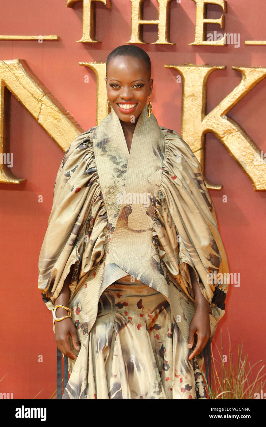 Florence Kasumba, Le Roi Lion - première européenne, Leicester Square, London, UK, 14 juillet 2019, photo de Richard Goldschmidt Banque D'Images Florence Kasumba, Le Roi Lion - première européenne, Leicester Square, London, UK, 14 juillet 2019, photo de Richard Goldschmidt Banque D'Images