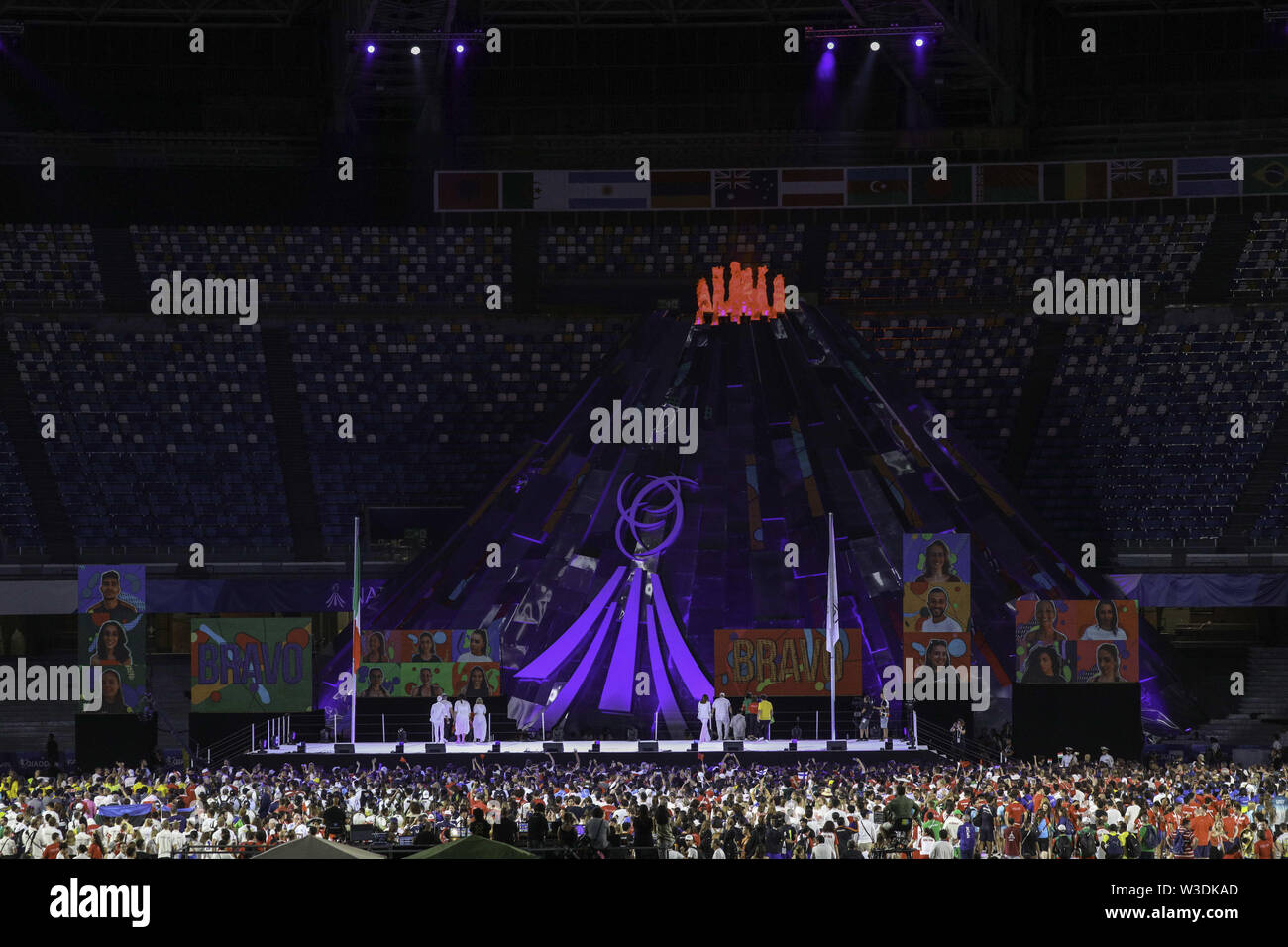 Naples, Campanie. 14 juillet, 2019. L'Italie, le 14 juillet 2019 au stade San Paolo à Naples a la cérémonie de clôture des jeux ouvert aux étudiants des universités. Crédit : Fabio Sasso/ZUMA/Alamy Fil Live News Banque D'Images