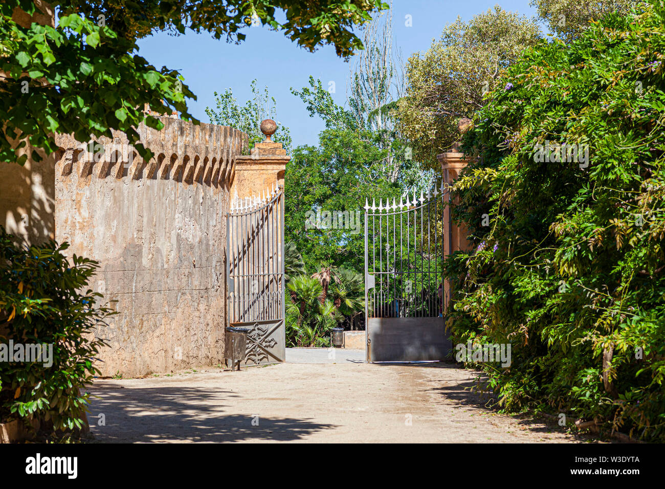 Jardin Public , Parc del Laberint Horta, labyrinthe, Barcelone, Catalogne, Espagne. Banque D'Images