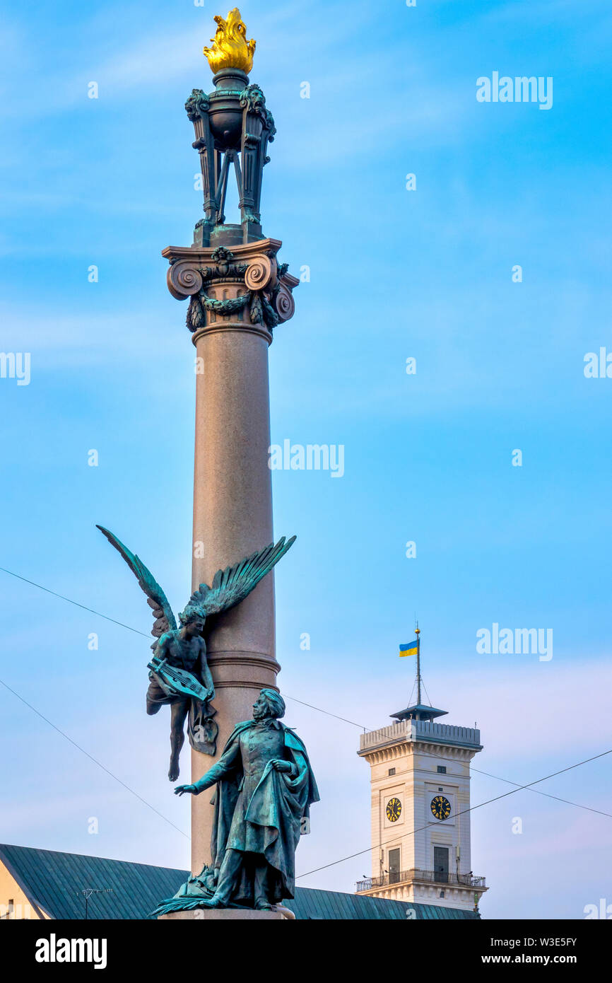 Monument à Adam Mickiewicz, Lviv, Ukraine Banque D'Images