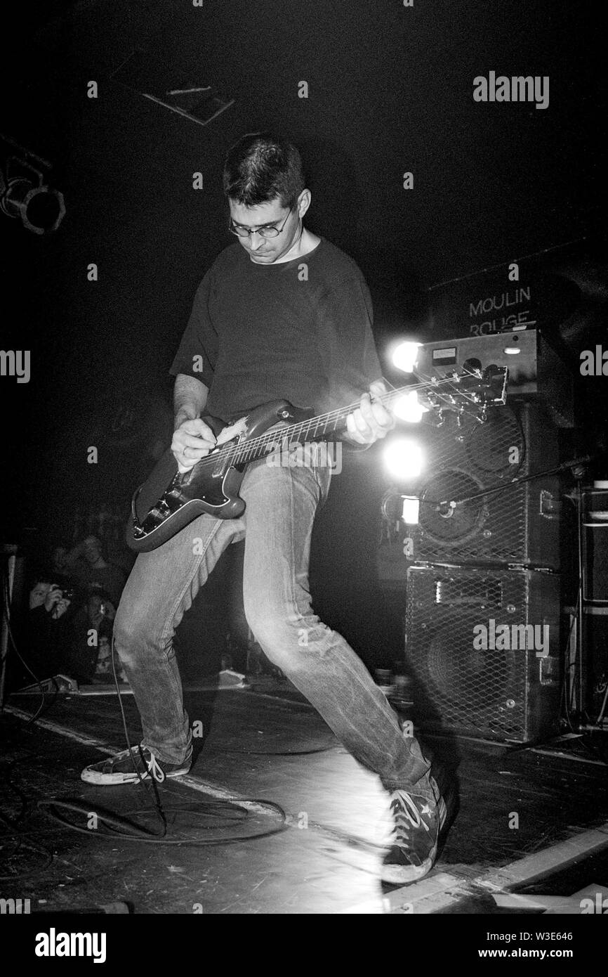 Shellac à jouer à toutes les parties de demain organisée par Mogwai/tortue/Shellac 28 mars 2004 à The River Haven Hotel, Camber Sands, au Royaume-Uni. Banque D'Images