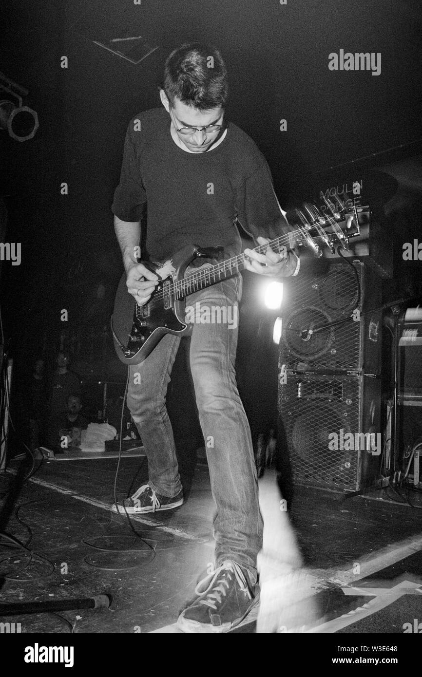 Shellac à jouer à toutes les parties de demain organisée par Mogwai/tortue/Shellac 28 mars 2004 à The River Haven Hotel, Camber Sands, au Royaume-Uni. Banque D'Images