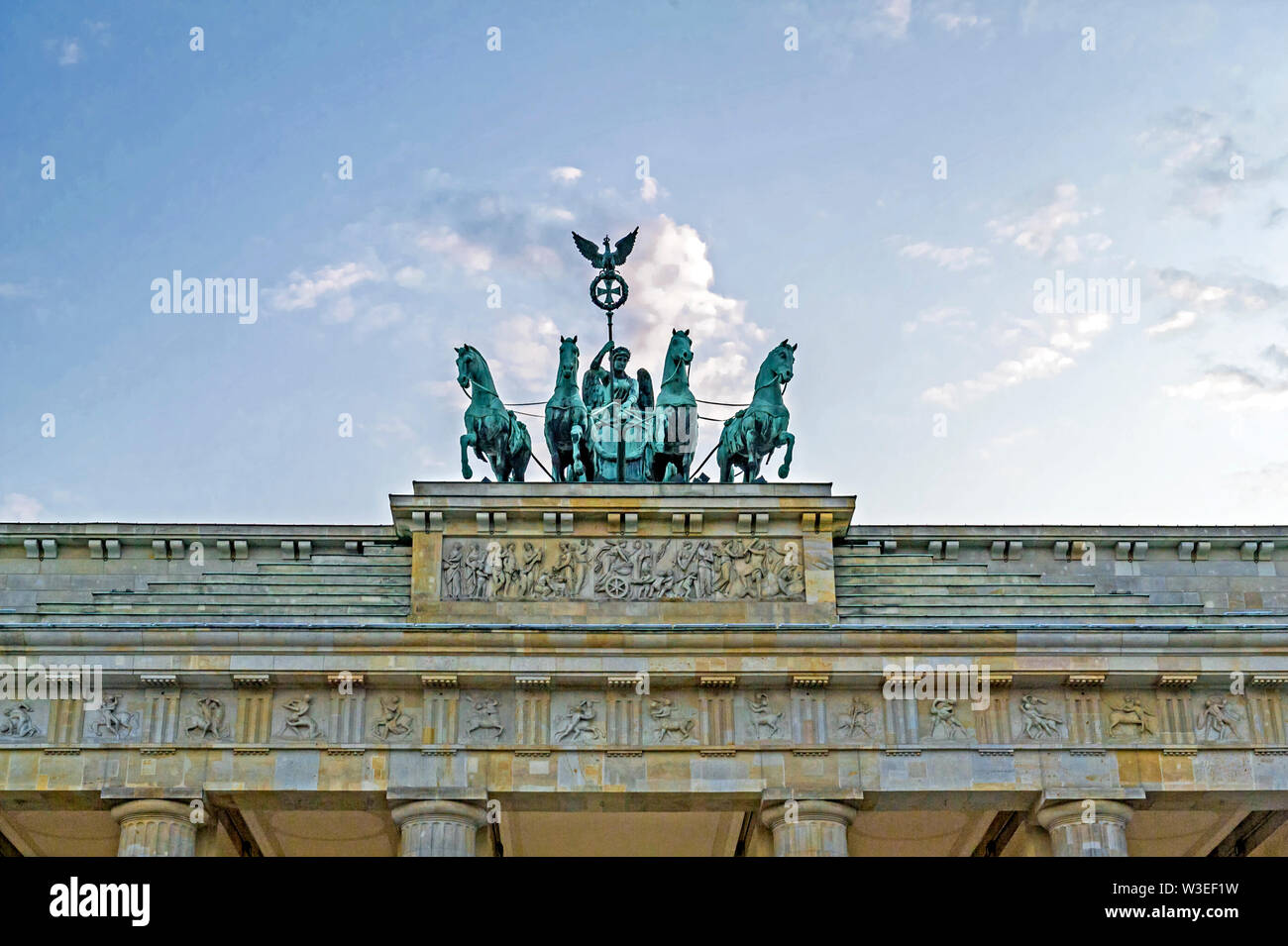 Berlin Mitte, Pariser Platz, Porte de Brandebourg (Brandenburger Tor) ; Banque D'Images