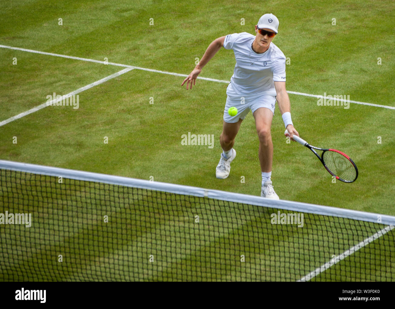 Jamie Murray jouant double à Wimbledon 2019 Banque D'Images
