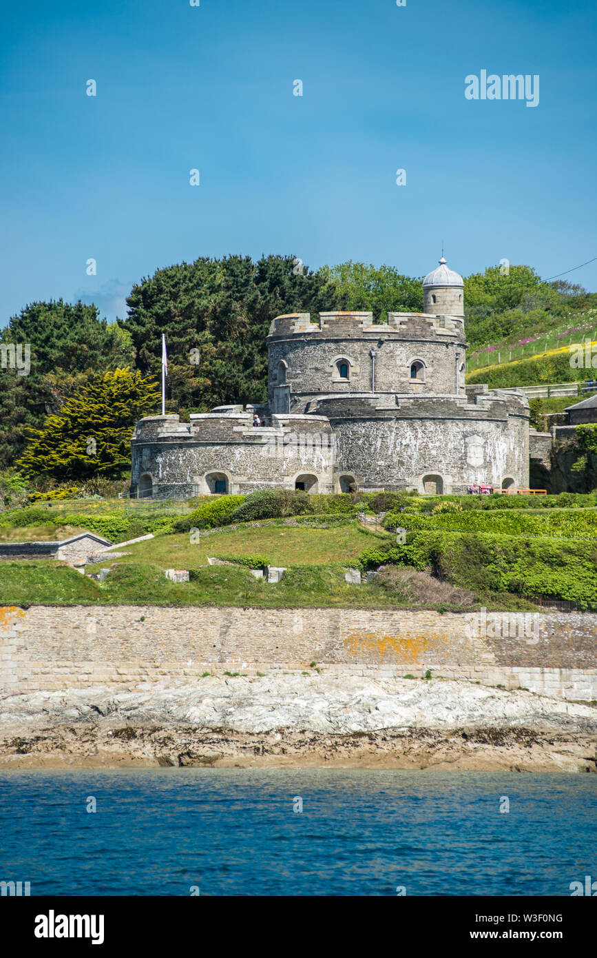 St Mawes Castle est un fort d'artillerie construit par Henry VIII, Roseland peninsula, Cornwall, England, UK. Banque D'Images